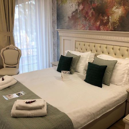 Park Luxury Rooms Predeal Exterior foto